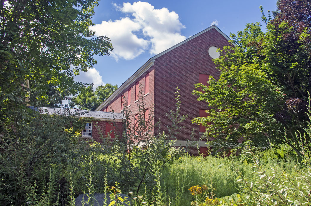 abandoned asylums belchertown state school